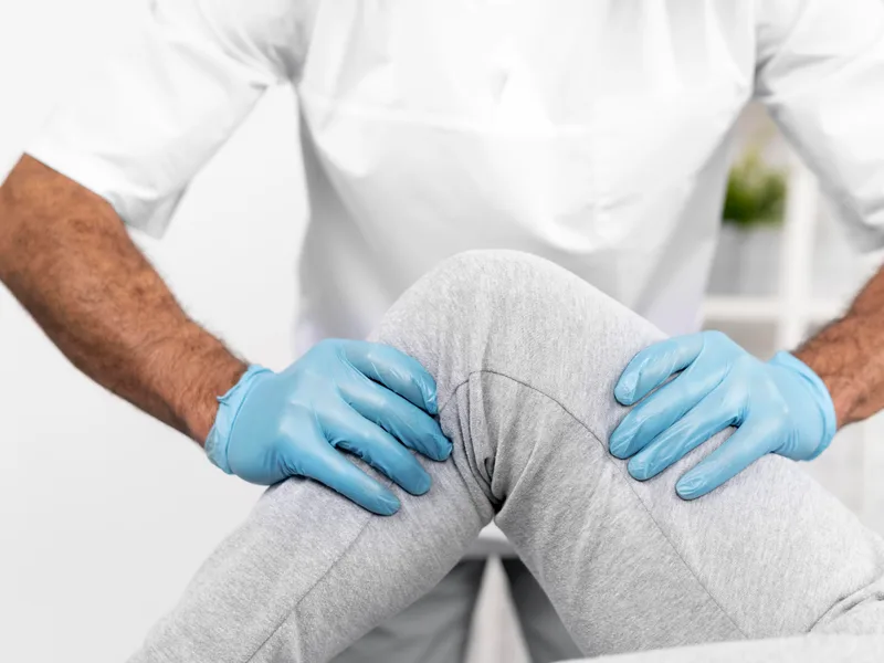 Rise Family Chiropractic treating arthritis in Hudsonville