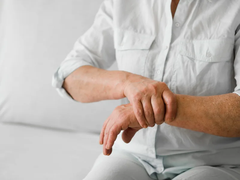 Chiropractic care for carpal tunnel syndrome at Rise Family Chiropractic in Hudsonville