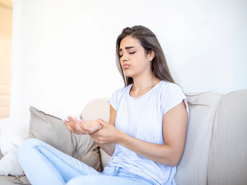 Rise Family Chiropractic treating carpal tunnel syndrome in Hudsonville