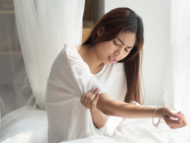 How Rise Family Chiropractic treats elbow pain in Hudsonville