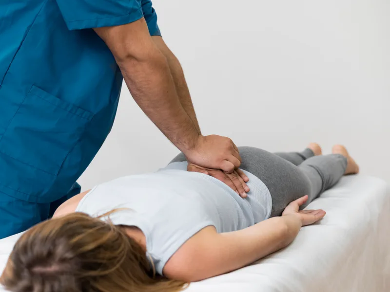 How Rise Family Chiropractic treats hip pain in Hudsonville